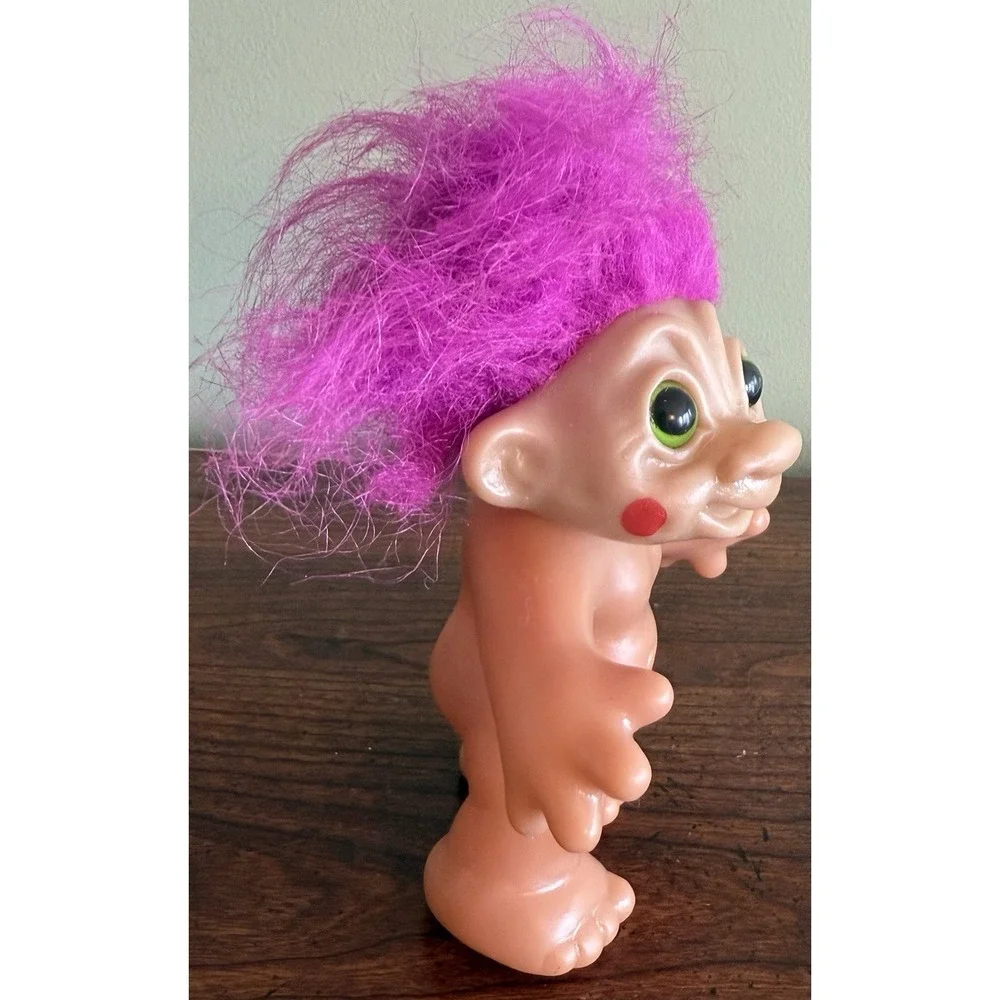 Vintage Troll Dam 1984 Pink Hair Red Cheeks Green Eyes 6.5